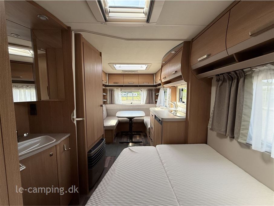 Knaus Sport 450 FU